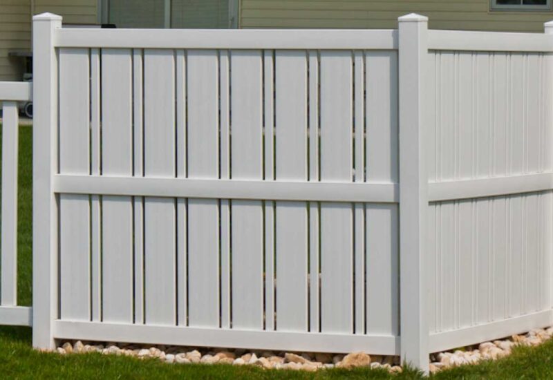 Oxford 6' White High Oxford with center Mid-Rail