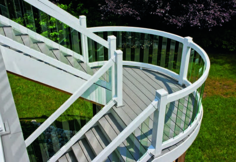 Custom 200 Series 200 Series with Glass Balusters & Custom Curved Section