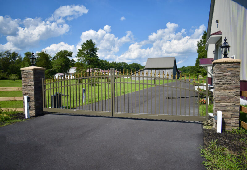 Custom Sailwind Bronze Industrial Sailwind Rainbow Gate with Gold Quad Finials