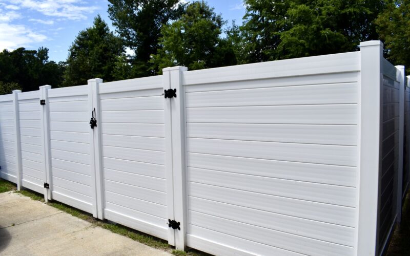 White Sacramento with Double Gate