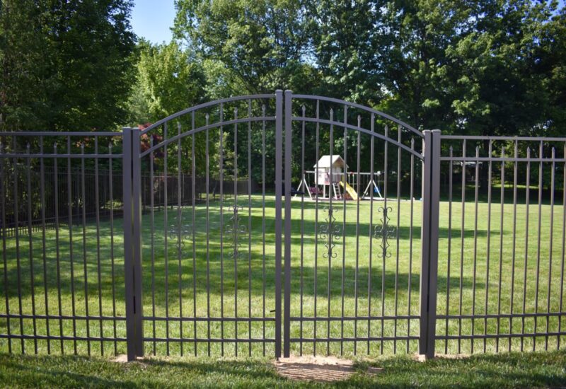 Waterfront Bronze Waterfront Rainbow Gate with Estate Scrolls & 4th Rail