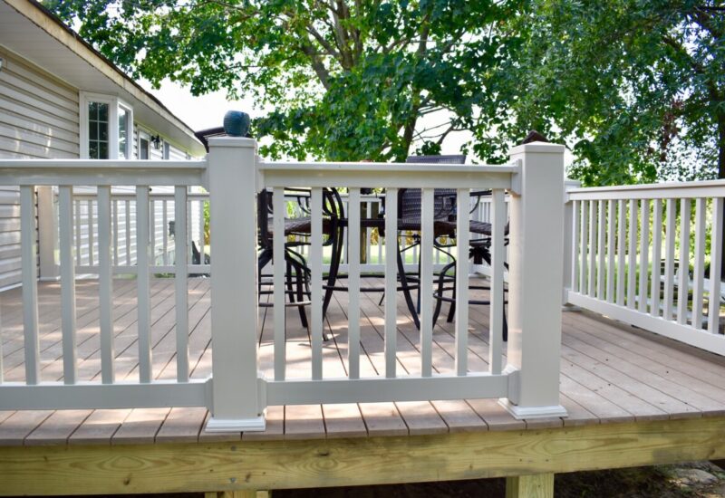 100 Series Almond 100 Series with 6" Posts