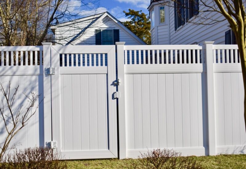 Talbot White Talbot with 2" x 7" Rails & Welded Gate